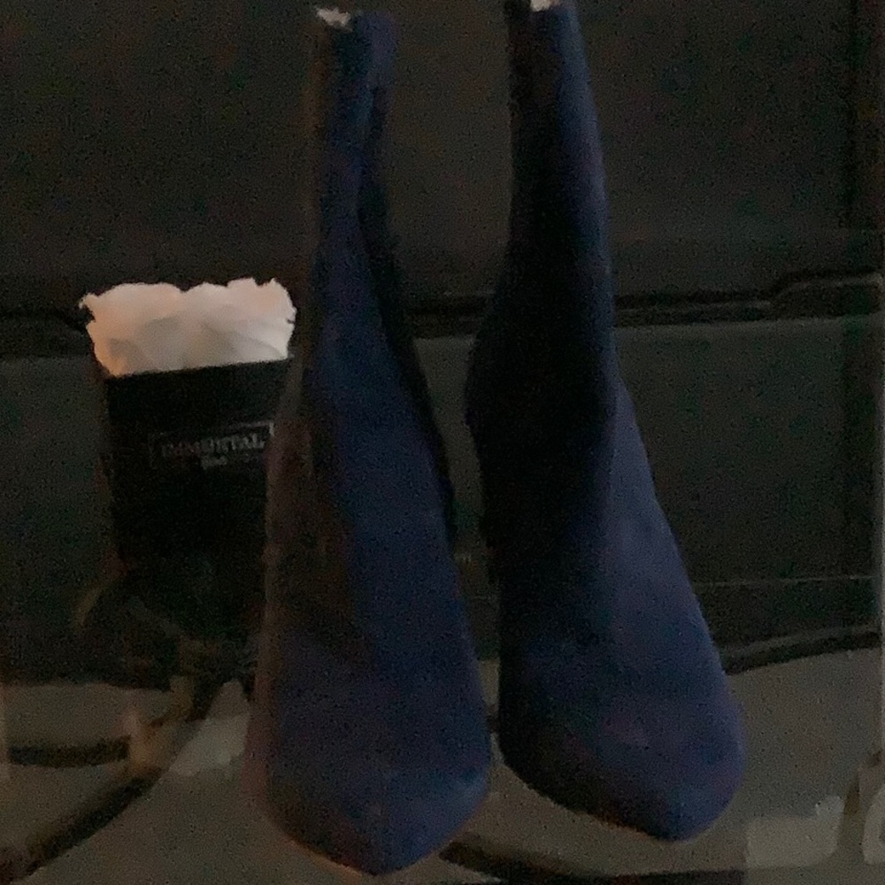 I.N.C. Navy blue suede boots